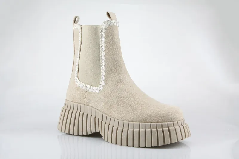 Sepatu Bot Chelsea Platform Wanita